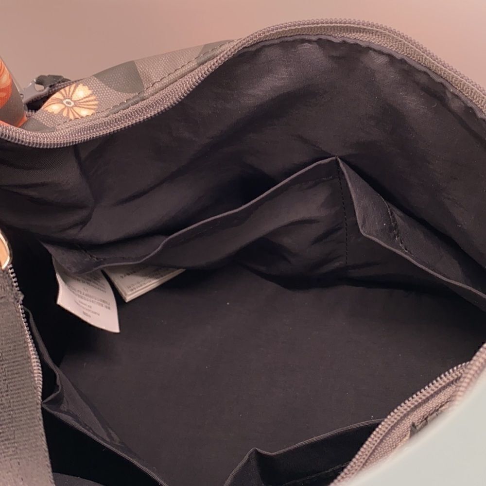 PETUNIA PICKLE BOTTOM TOURING TOTE DIAPER BAG - Picture 9 of 15